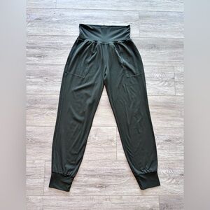 Athleta Cruise Joggers in Powervita leggings travel pants high rise olive green